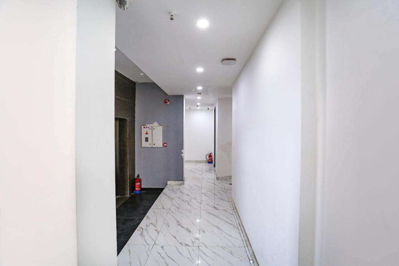 Fabhotel Vat - Meera Bagh デリー エクステリア 写真