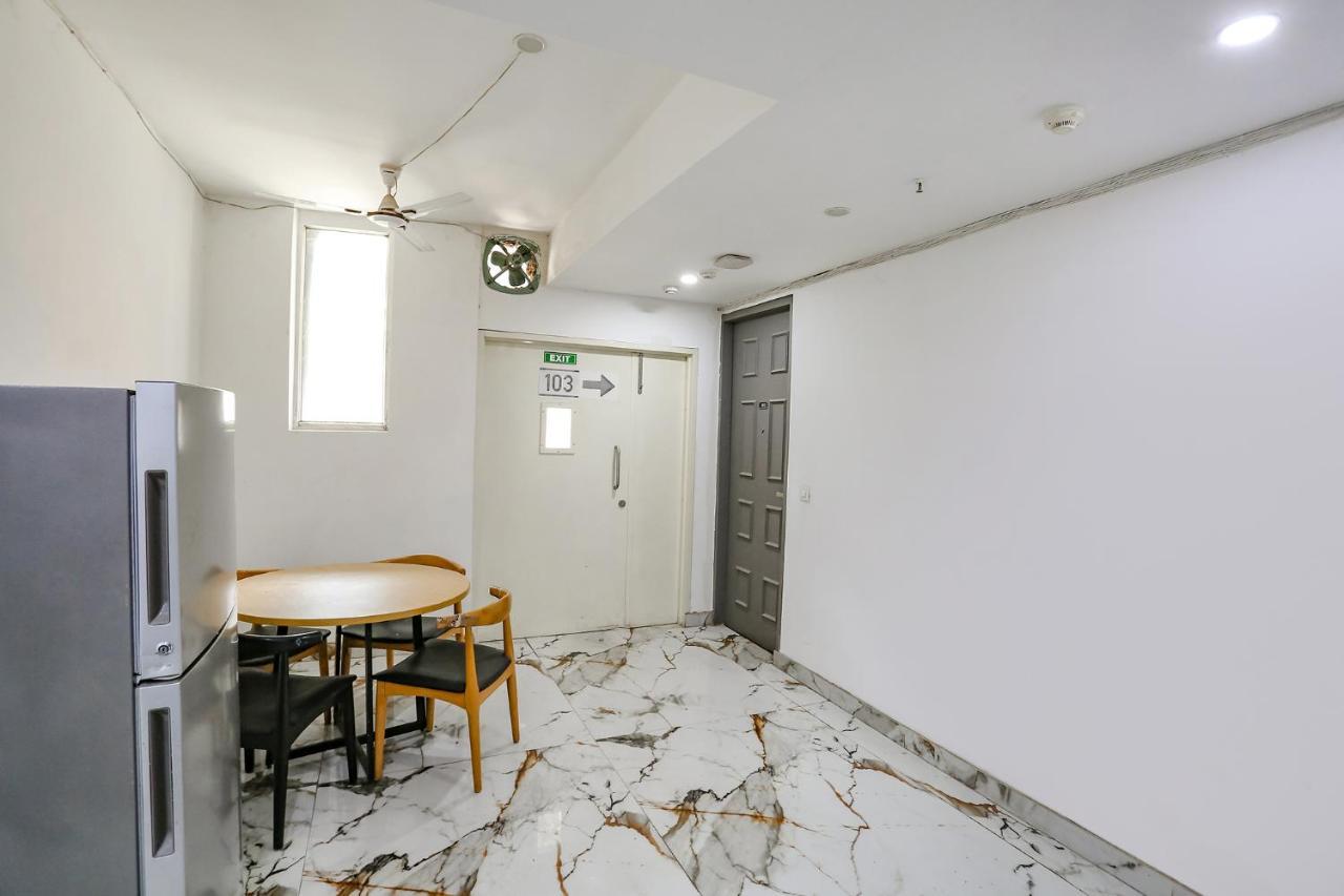 Fabhotel Vat - Meera Bagh デリー エクステリア 写真